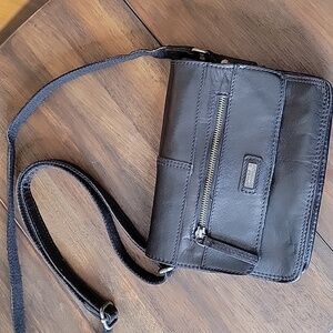 Spikes & Sparrow ALASKA Leather Crossbody Bag